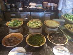-美食汇海鲜自助餐厅·小龙虾烧烤(富力万达文华酒店)
