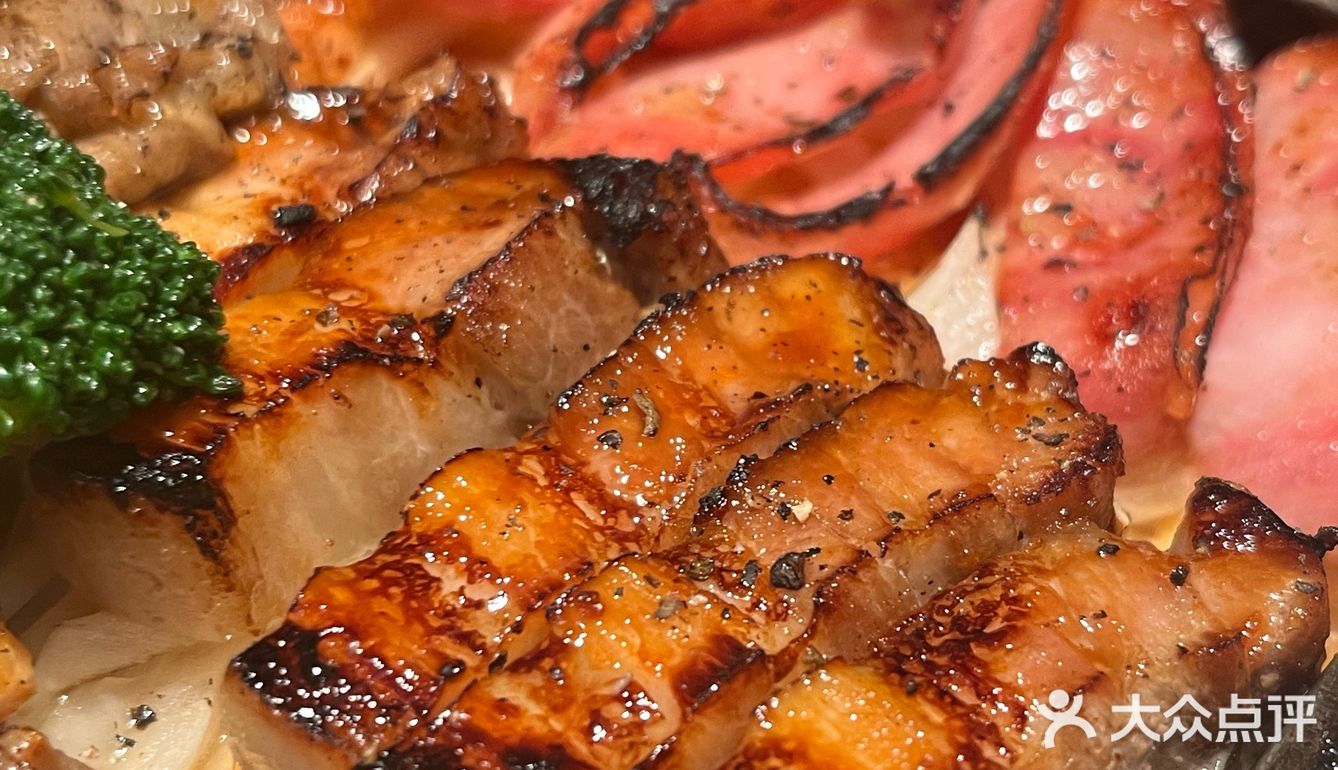 走街串巷的市井烤肉店🍖