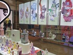 -PRADA普拉达(德基广场店)