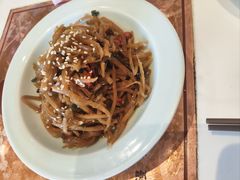 -红樱桃·欢乐餐厅(太原里店)