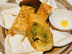 蒜香面包-莲西餐(曲江店)