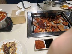 -爱客得牛排海鲜烤肉·火锅自助(春熙路黑金好店)