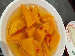 -金鱼盆32年水煮鱼·18秒辣椒炒肉(京西大悦城店)