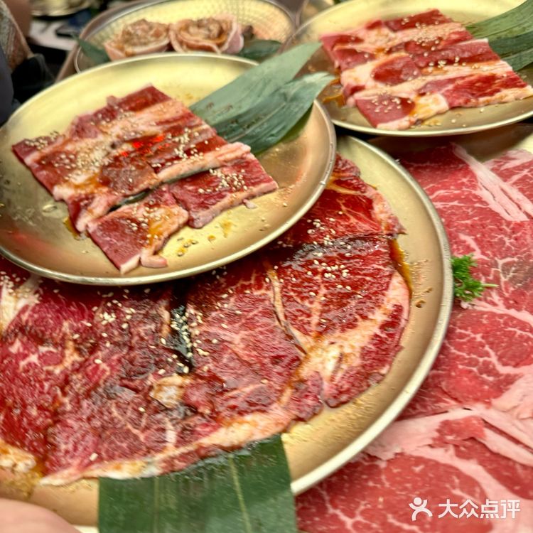 在镇江！我唯一能吃回本的榴莲烤肉自助