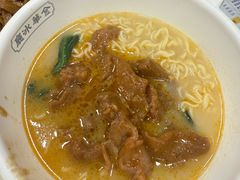 牛肉汤面（公仔面）-金华冰厅