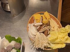 -潮界(凯德晶萃店)