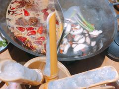 -白乐天毛肚火锅馆(解放碑店)