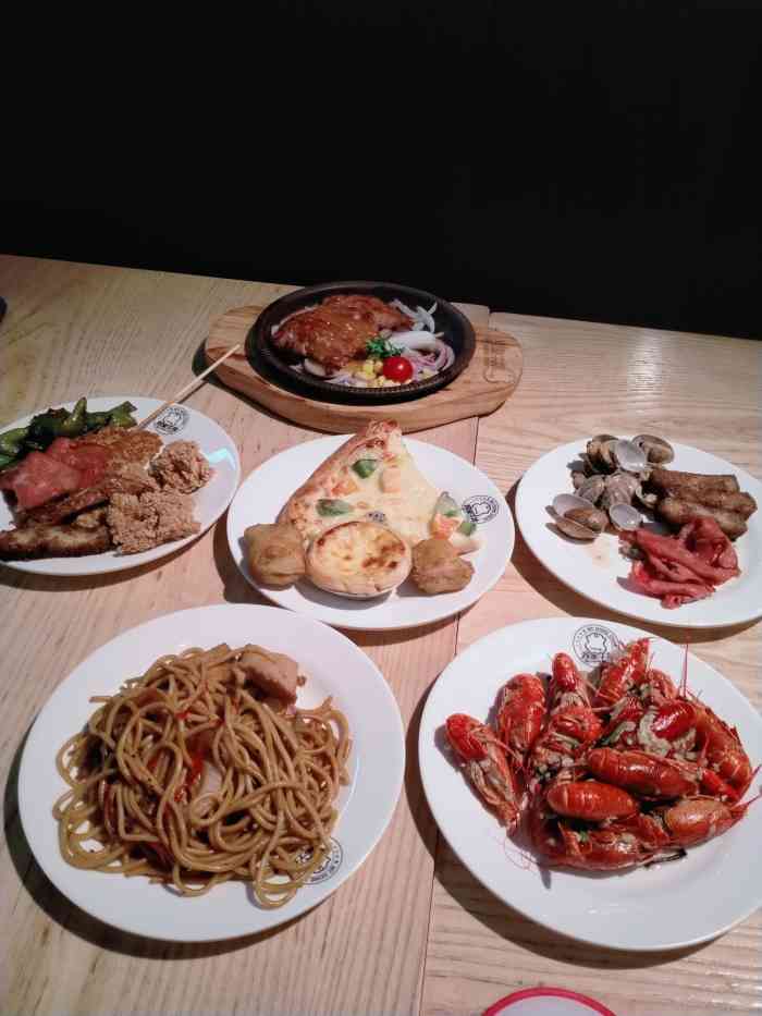 我家牛排自助餐厅(印象济南店)-"整体打分是四分对我来说是比较高的