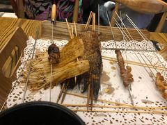 美人鱼摆尾-聚串门儿·东北烧烤(信义坊店)