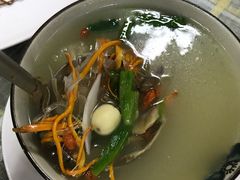 -天天向上素食餐厅(五台山店)