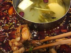 -蛙两只美蛙鱼头火锅(恒茂店)