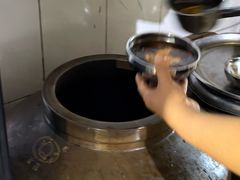 -正宗杨记普洱酸醋米线(总店)