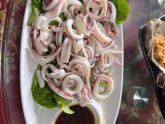 -崴海渔村(虹梅路店)