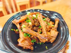 姜母鸭-家宴·灌蛋·沙茶面(曾厝垵店)