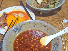 -丁丁猫重庆小面(徐州路店)