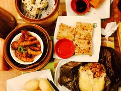 鹌鹑蛋鱼蓉烧卖-添好运点心专门店(深水埗店)