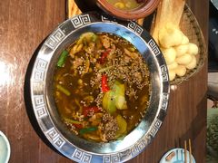 -有红鸡毛店·川菜(建设路店)