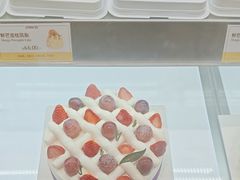 -罗森尼娜(德思勤店)