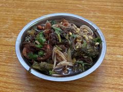 -灵山卢梅燕粉店