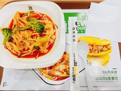 秘制凉皮-魏家餐饮(朗香街店)