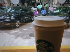 卡布奇诺咖啡-星巴克(红房子店)