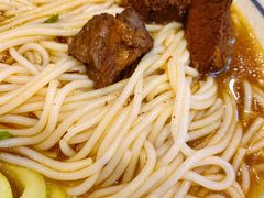 -霸蛮湖南菜·牛肉粉(荣京西街店)