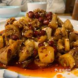 八点才开饭，点了每人爱吃的菜品