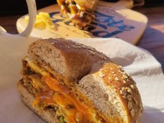 -Catch Bagel(芳草地店)