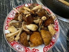 -乳仔牛牦牛汤锅 烤羊排(松潘古城店)