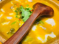 -东家小院金汤酸菜鱼(南阳路店)