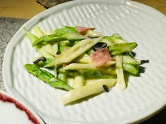 奶油芦笋-穹六人间 people 6(岳阳路店)