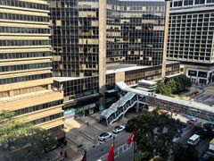 -香港大学