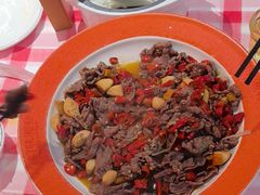 -韵味湘肴·小炒黄牛肉(五一广场美食地标店)