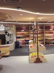 -奈尔宝·国风主题儿童乐园·亲子餐厅(豫园商城店)