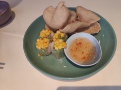 香芒米纸大虾卷-蕉叶·广州明星泰国菜(黑金冠保利广场店)