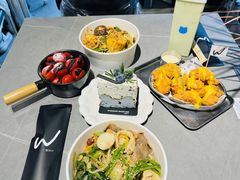 -W COLLECTIVE  DESSERT SHOP