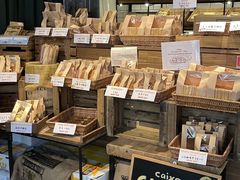 -Common Table · Brunch & Coffee