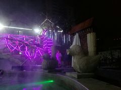 -裕龙汤泉