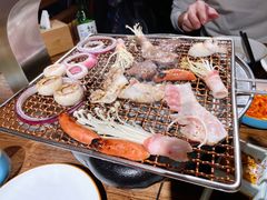 -明洞阿姨·韩式酱蟹烤肉·创意料理(三元桥店)