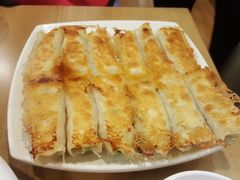 招牌锅贴-台北楚楚园馅饼粥(虹桥南丰城店)