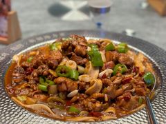 -俭寨大盘鸡·手抓肉·烧烤新疆菜(乌苏路店)