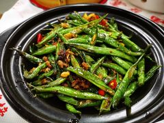 -堂瓦里·33年传统赣菜(第一街区店)