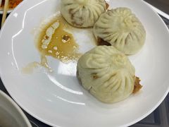 招牌鲜肉包-天宫院小吃·包子炒肝儿(管庄店)