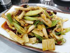 -瑞杰烧烤店·24小时营业(山东路店)