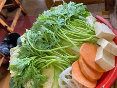 -东镇老火锅(长春路首店)