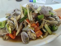 -覃记海鲜美食餐厅