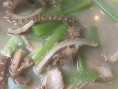 -曾牛肉