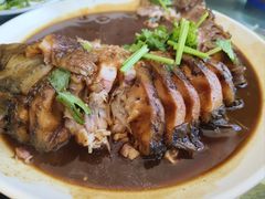 -明月食府(二区干二路店)