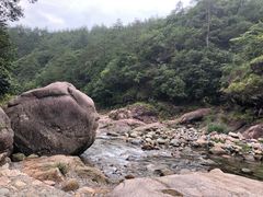 -鄣山大峡谷