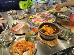 -哈哈碳都·牛肋条无限自助烤肉(宝龙店)